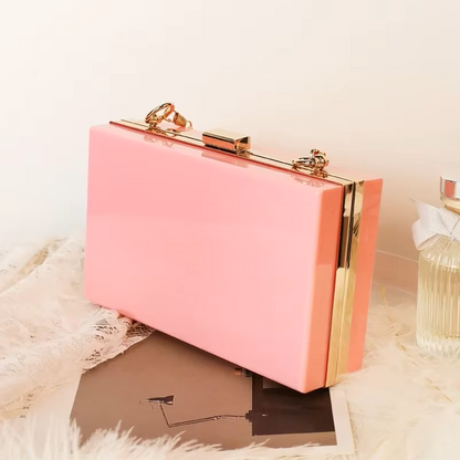 Chic Clear Acrylic Clutch – Stylish Bag for Elegant Evenings
